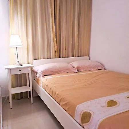 Modern Townhouse Ocean Front 度假居 *