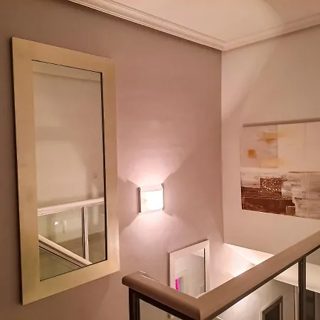 Modern Townhouse Ocean Front בית נופש *